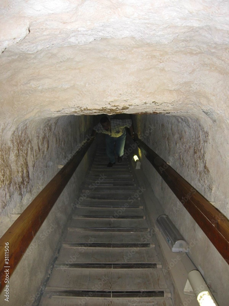 inside of great pyramid of giza