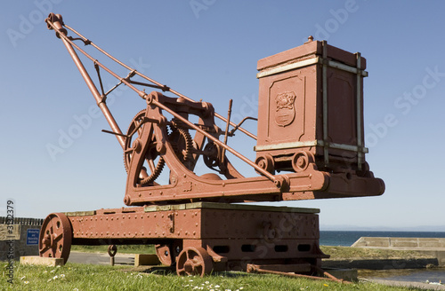 Photos hand operated crane