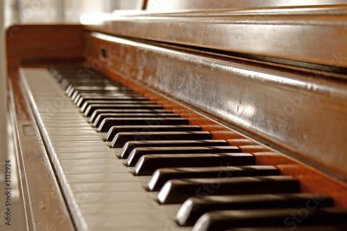 piano-antique
