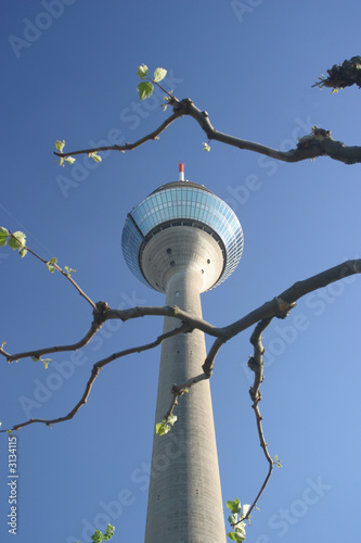 fernsehturm in der stadt