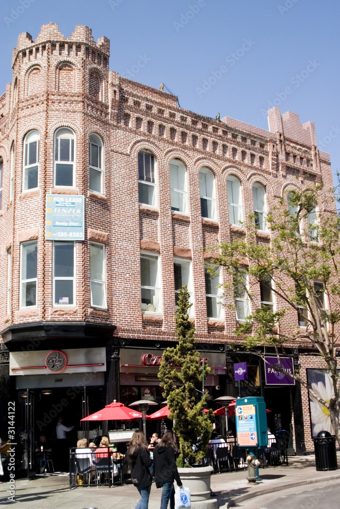 Fototapeta premium cafe and architecture of 3rd st promenade