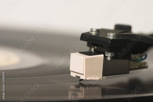 gramophone head