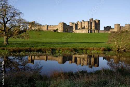 alnwick castle