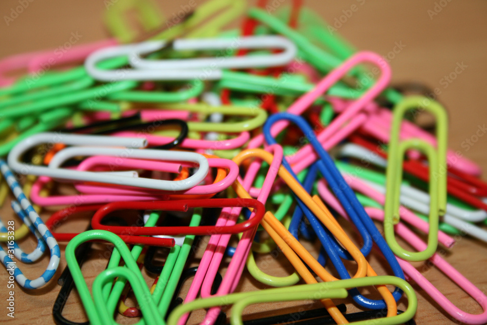 paper clips paper clips