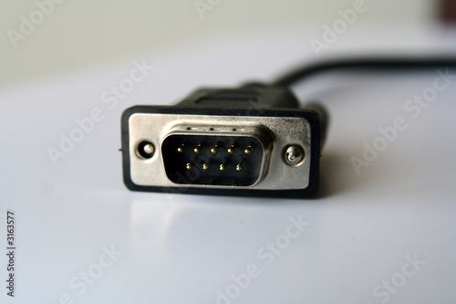 serial connector
