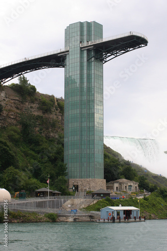 tower at niagara falls