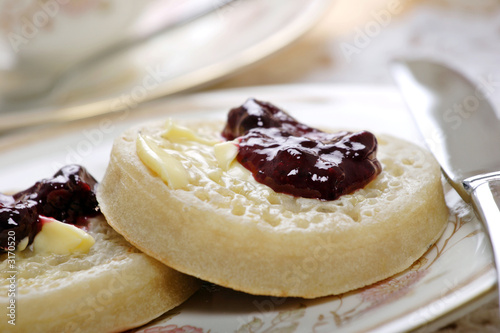 Photos crumpets and jam