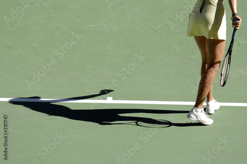 tennis shadow 021a