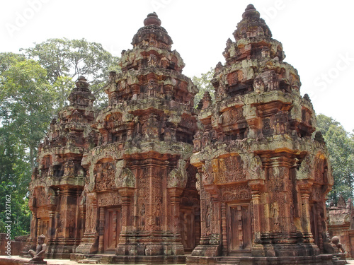three stupa khmer   preah ko  angkor temples  cambodgia
