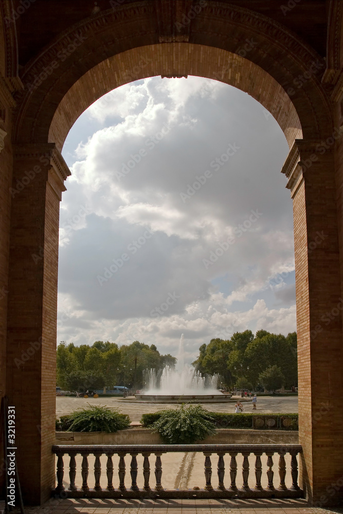 fountain from arch in plaza espana
