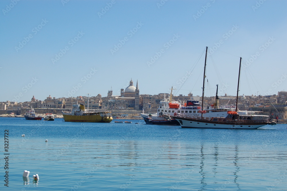 Marsamxett Harbour, Aussicht nach Valetta, Malta