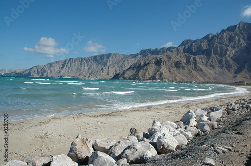 between earth and sea