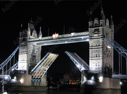 tower bridge up