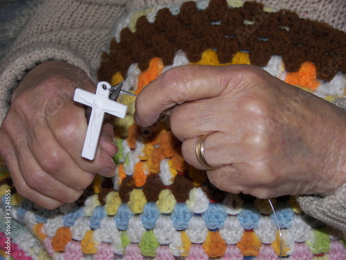 making a rosary
