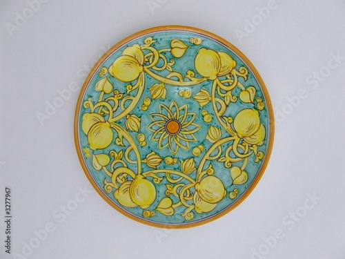 piatto di ceramica vietrese