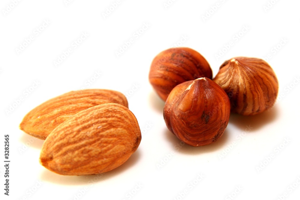 nüsse nüsse