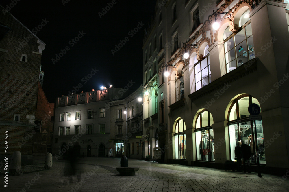 krakow - street life at night