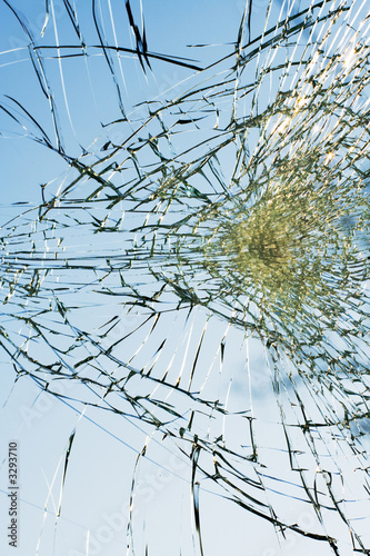 web of splits on the triplex windscreen
