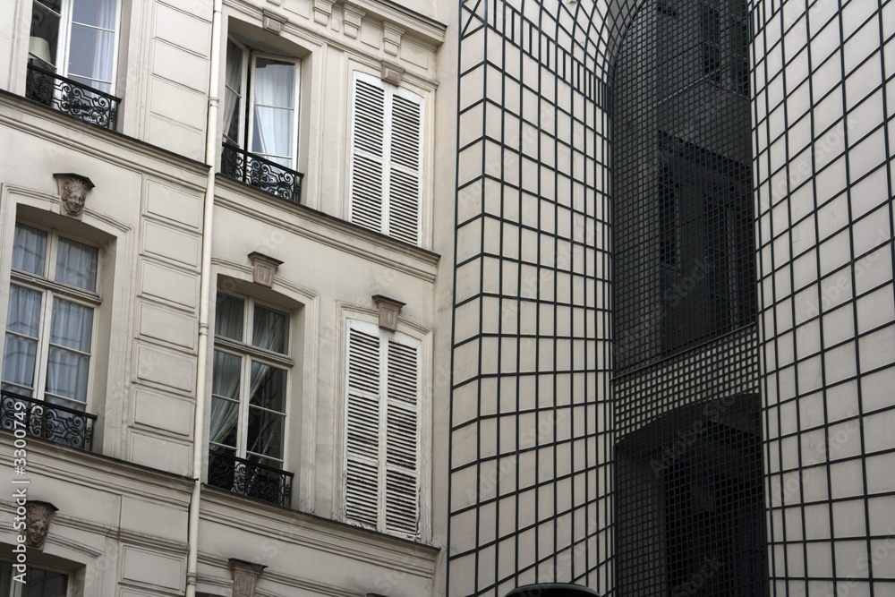 paris classical style and modernity