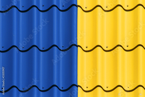 dach blau gelb