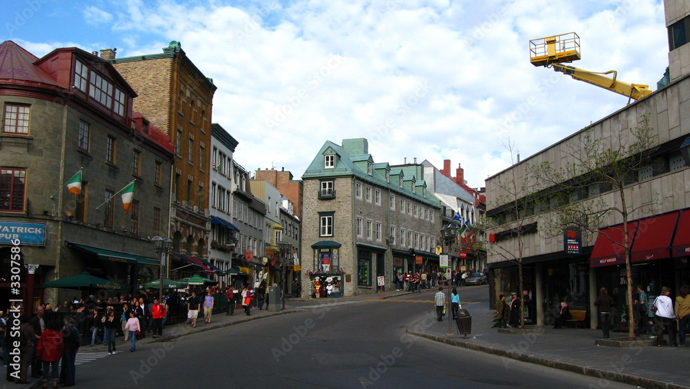 Obraz premium street in quebec city