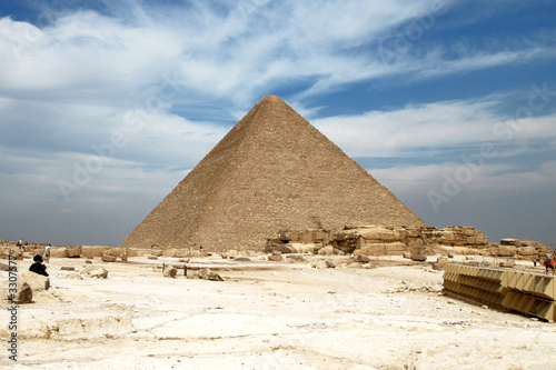 cheops / khufu pyramide - ägypten photo