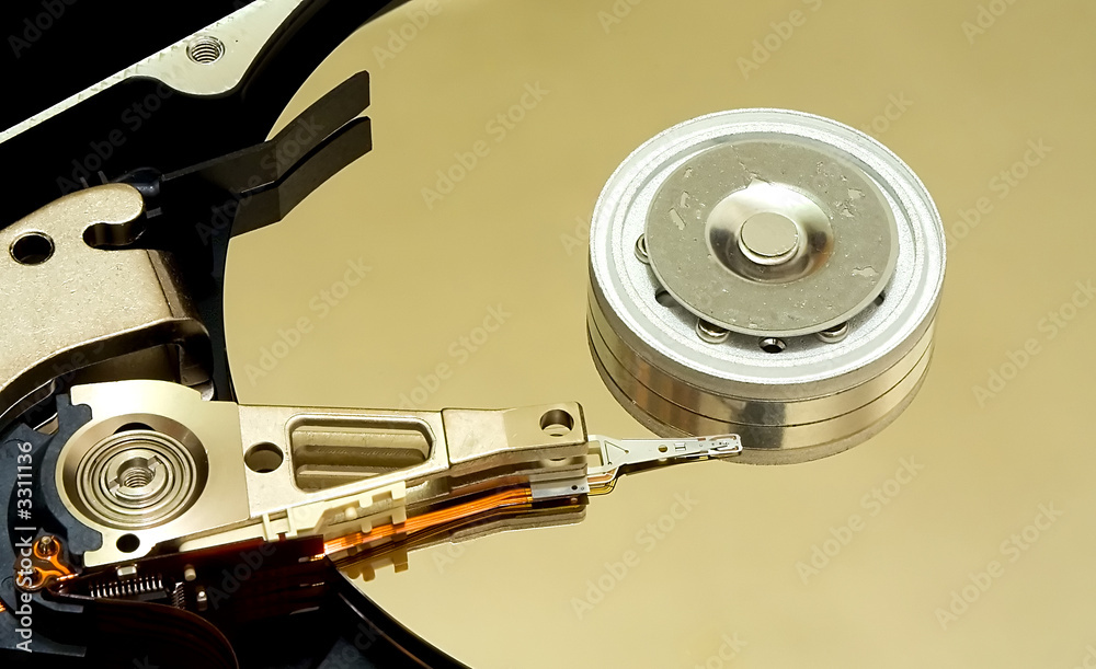 hard disk drive hard disk drive