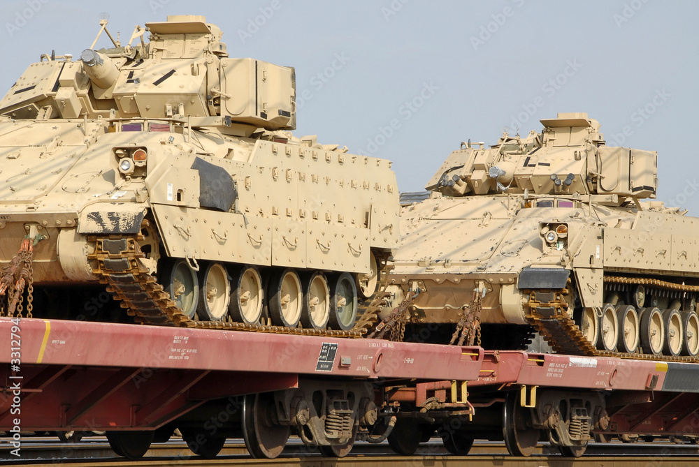 Fototapeta premium military tank shipment