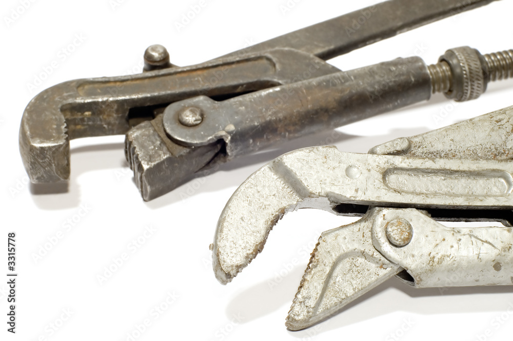 alligator wrench alligator wrench