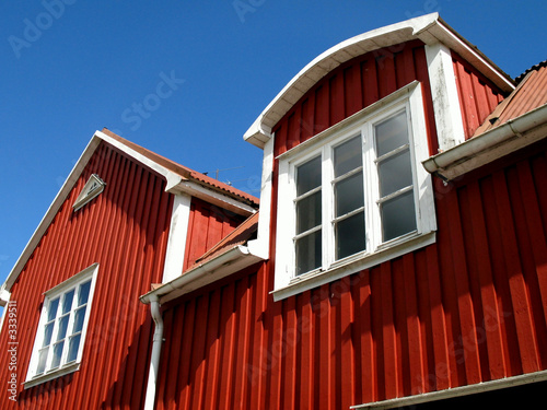 red wooden house photo