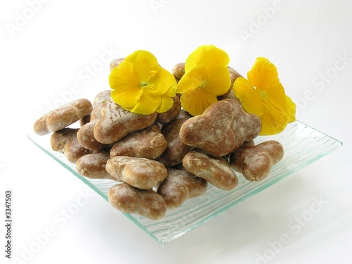 tasty honey-cakes and yellow flowers