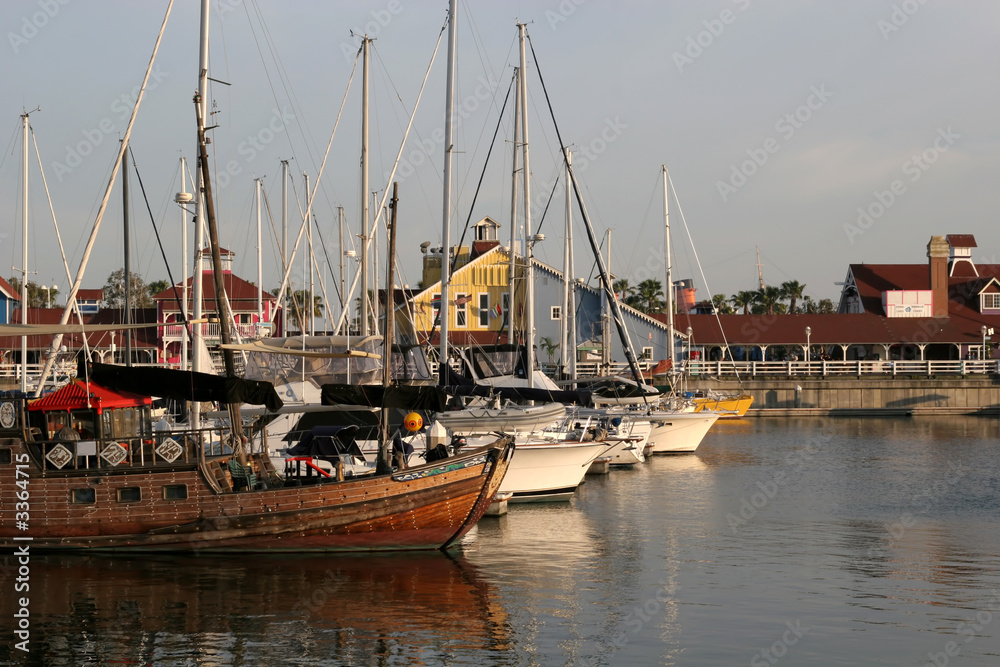 Fototapeta premium line of yachts