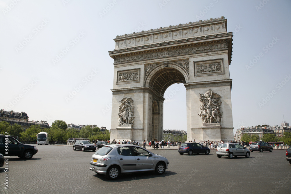 arc de triomphe - paris.