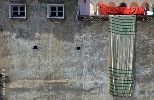 moroccan building and laundry