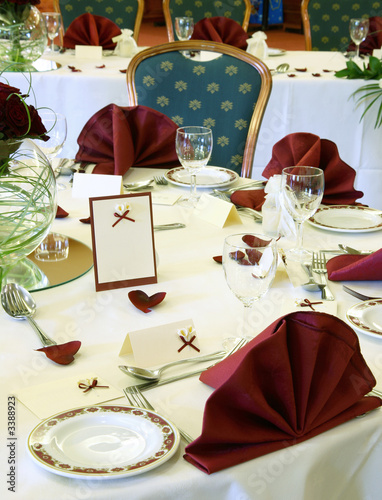 elegant wedding table