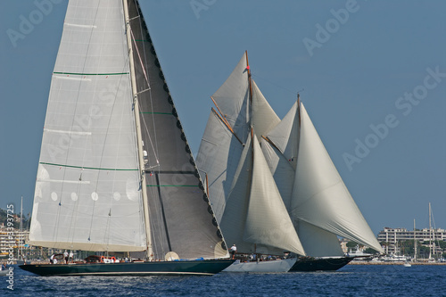 bateau à voile en mer