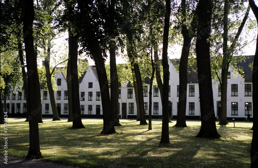 Obraz premium bruges beguinage-1
