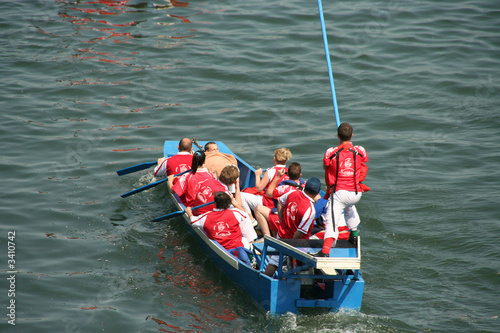 jouteur pret a combattre