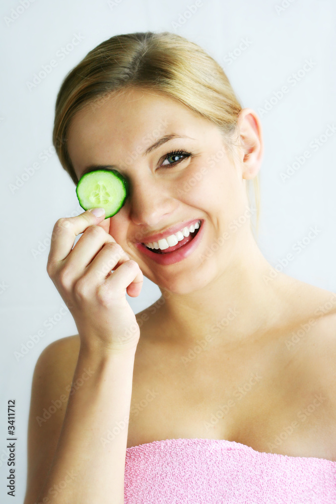 gesundheit - wellness - gurke gesundheit - wellness - gurke
