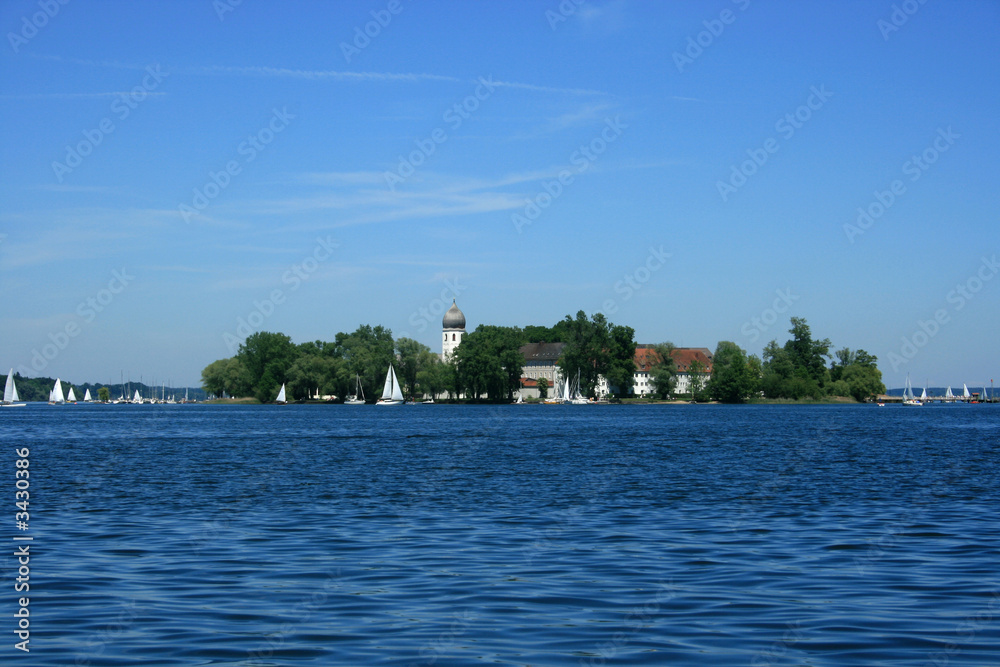 die fraueninsel - beliebtes segelziel