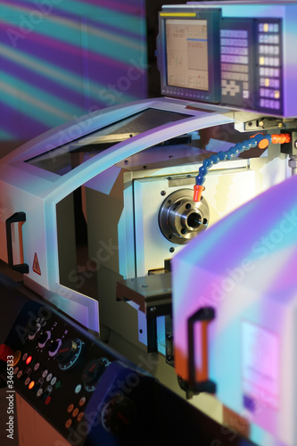 high precision lathe