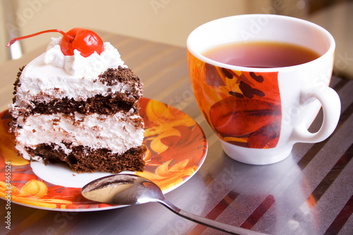tea cup and cake