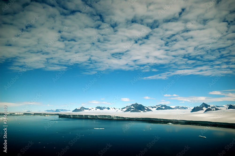 antarctic peninsula from helicopter
