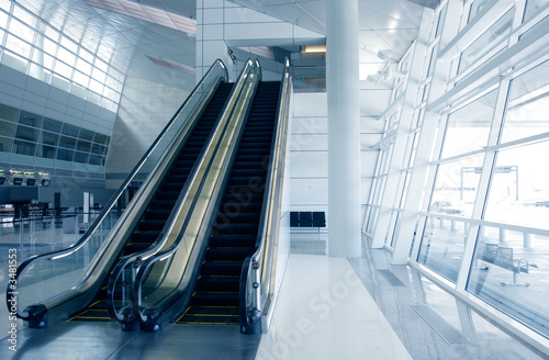 modern airport architecture