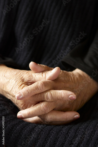 hands of old woman