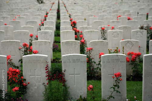tyne cot cemetary