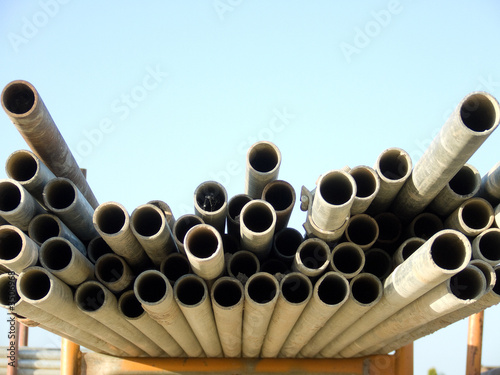 scaffold poles
