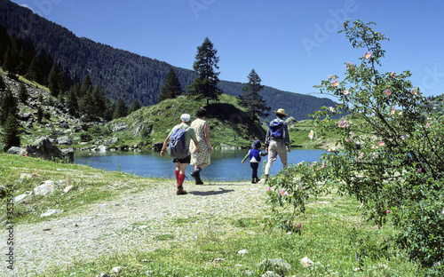 Family walkers-1a