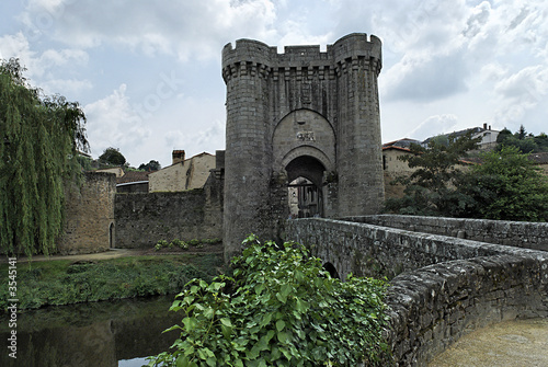 Porte de Parthenay