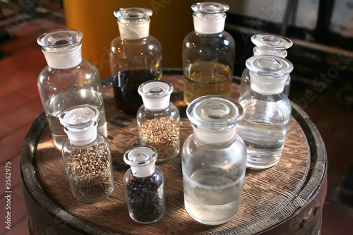 alcoholic ingredients for  Netherlands traditional liquor 